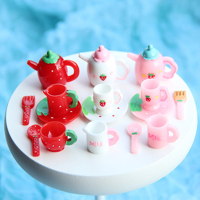 Gardening Tools Pink - Pembe çay seti minyatür heykelcik fincan